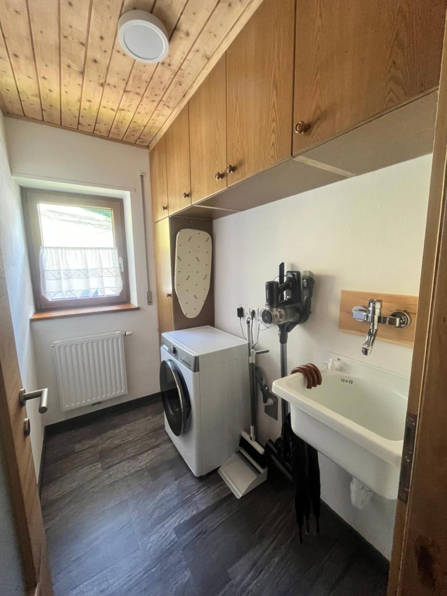 Stroblhof Apartment Vipiteno Luaran gambar